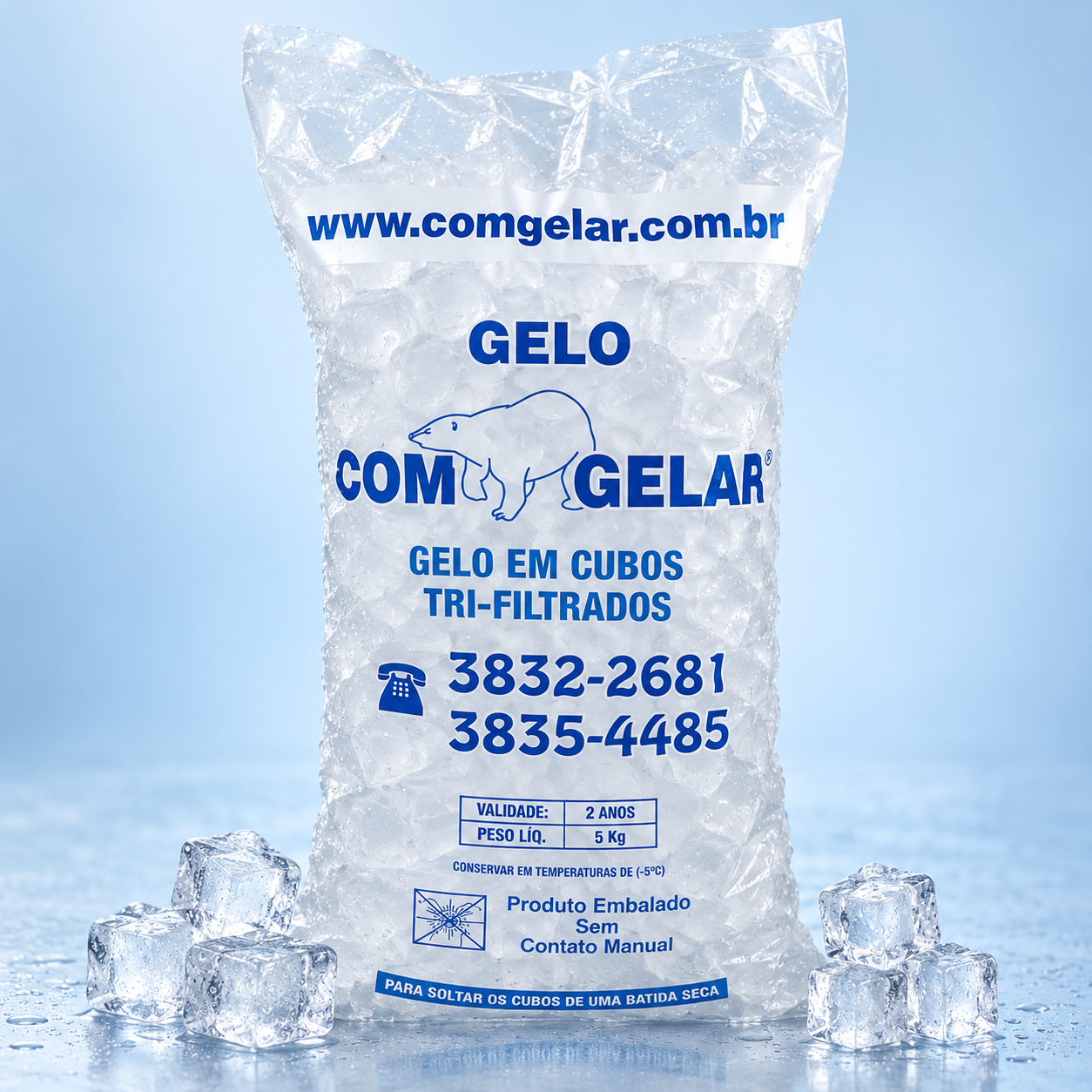 Pacote Comgelar de gelo em cubos trifiltrados de 5 kg